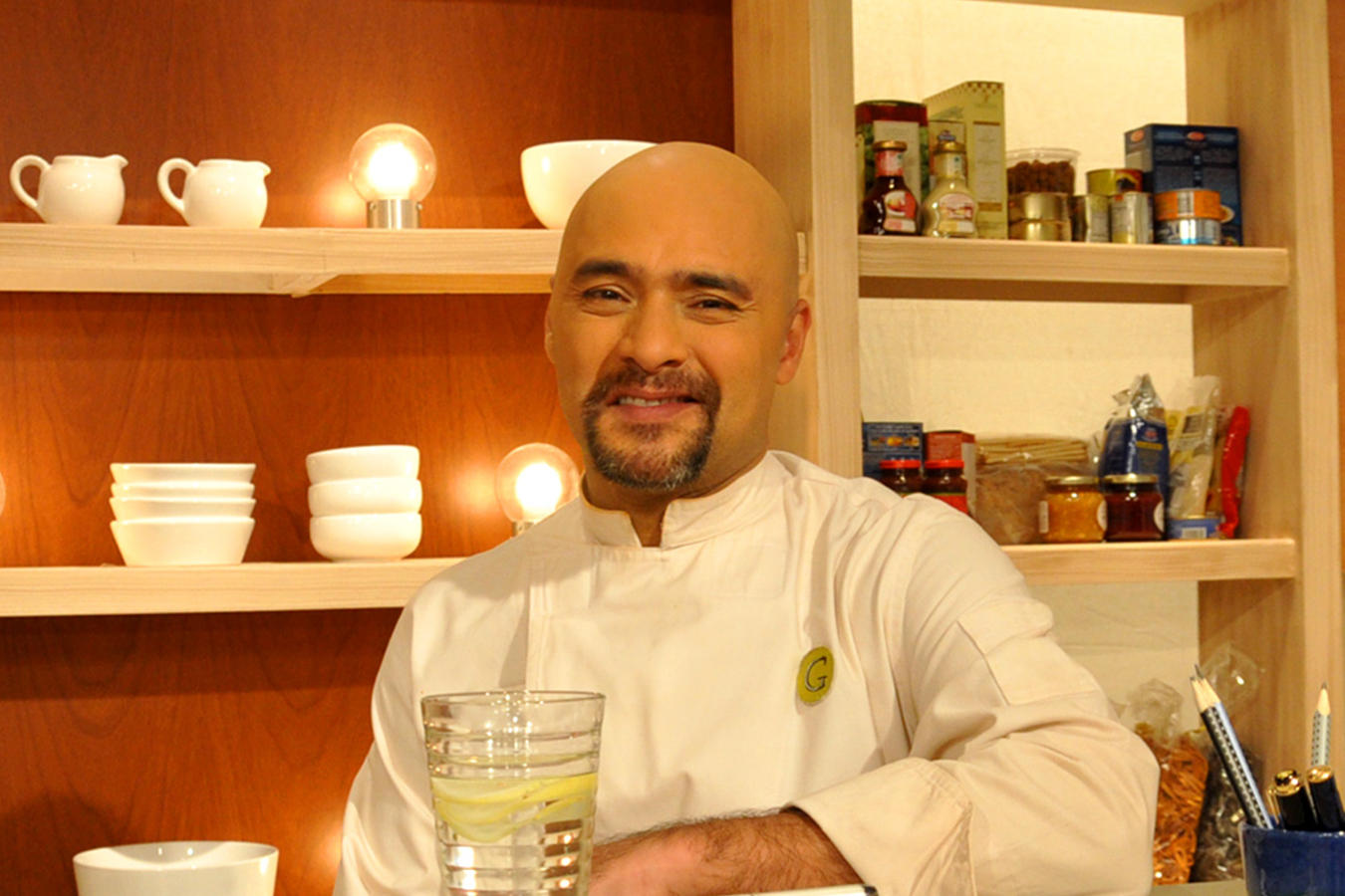Sumito Estévez en El Gourmet