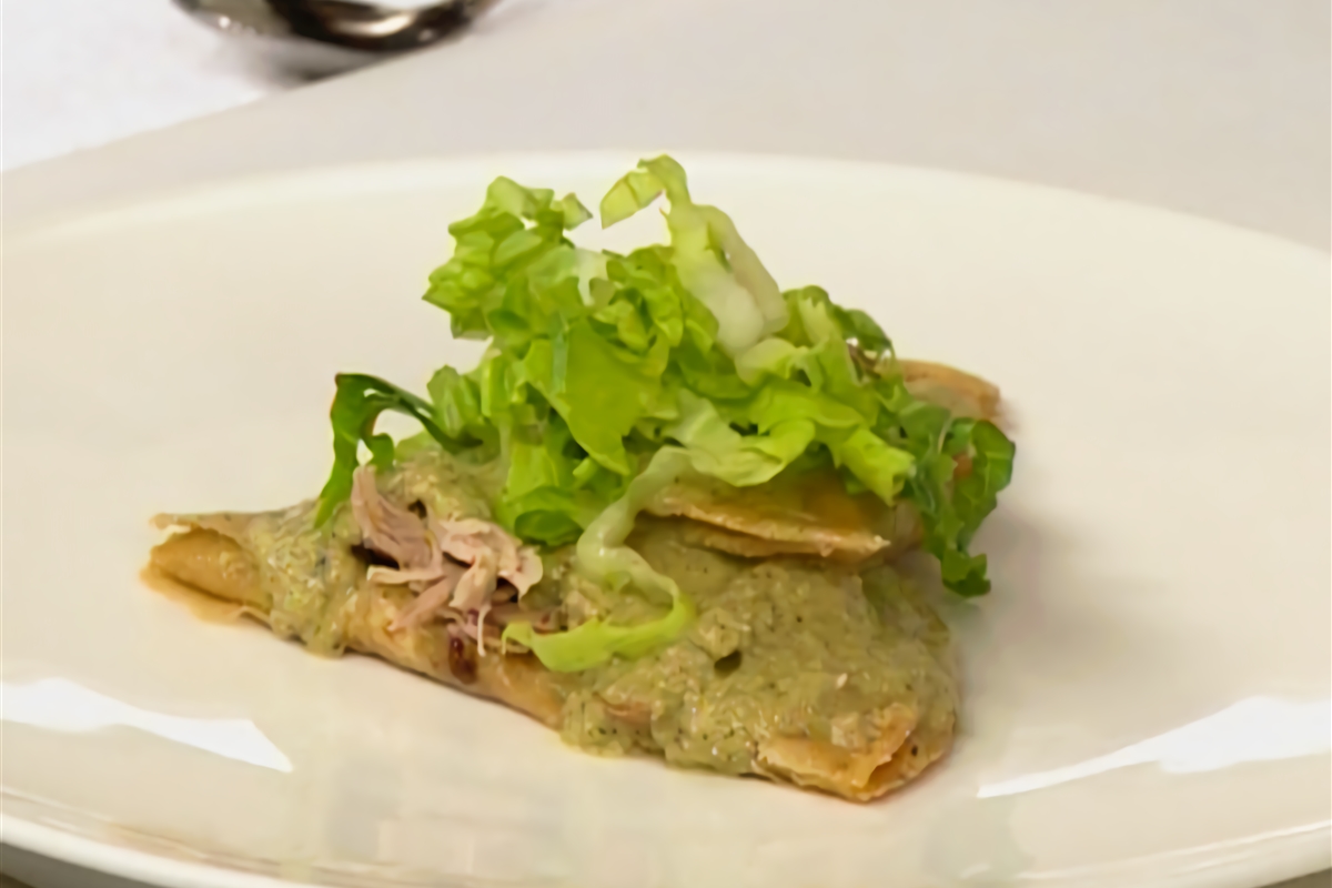 Enchiladas verde con pato El Gourmet
