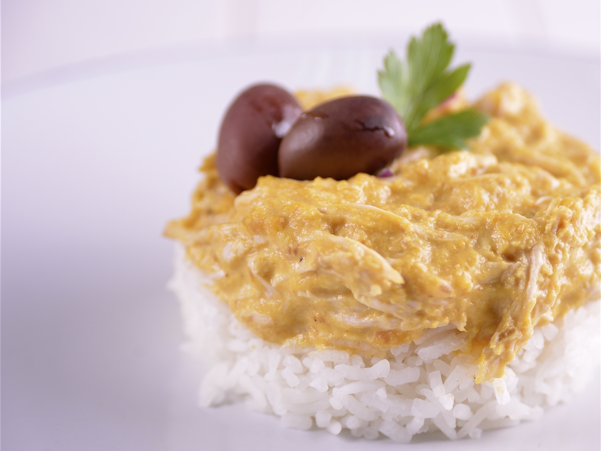 Ají­ de pollo con arroz basmati El Gourmet