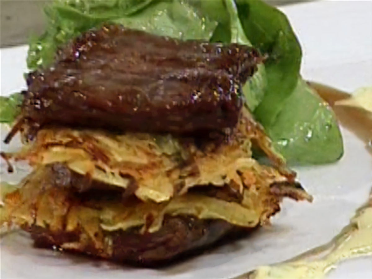 Entraña con rösti de papa y zanahoria - El Gourmet