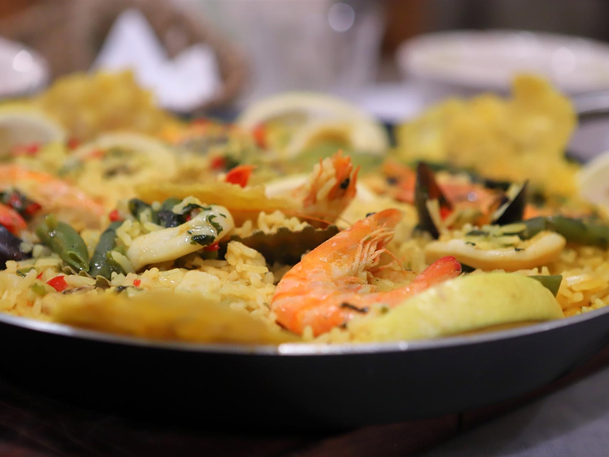 Paella de Mariscos Estilo Criollo El Gourmet
